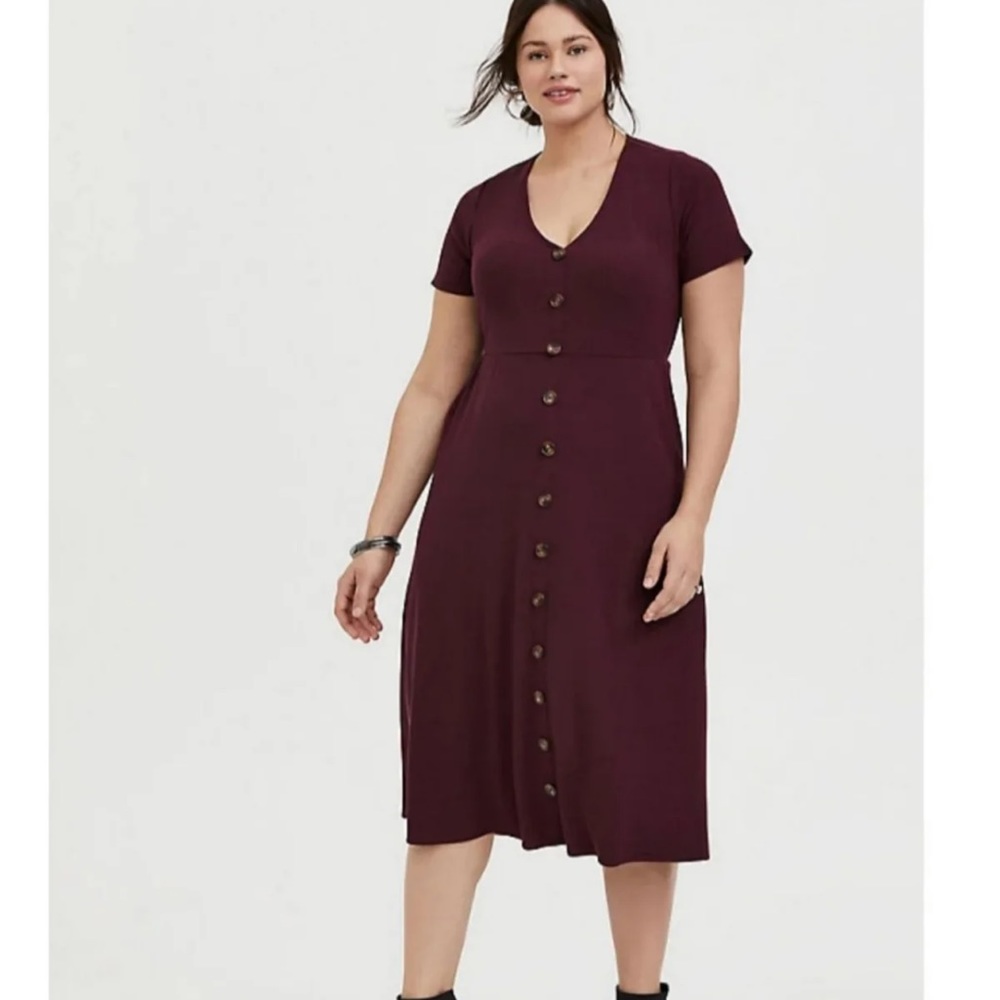 TORRID BURGUNDY PURPLE RIB BUTTON MIDI DRESS